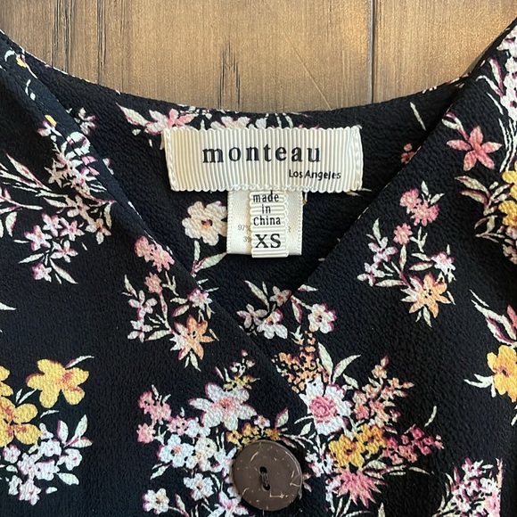 Monteau Girls Size XS Black Dress with Floral Pattern - Picture 3 of 5